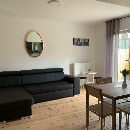 Attractive Modern Apartment Брюссель Экстерьер фото