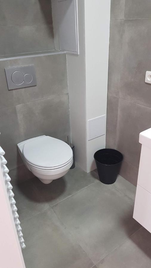 Attractive Modern Apartment Брюссель Экстерьер фото